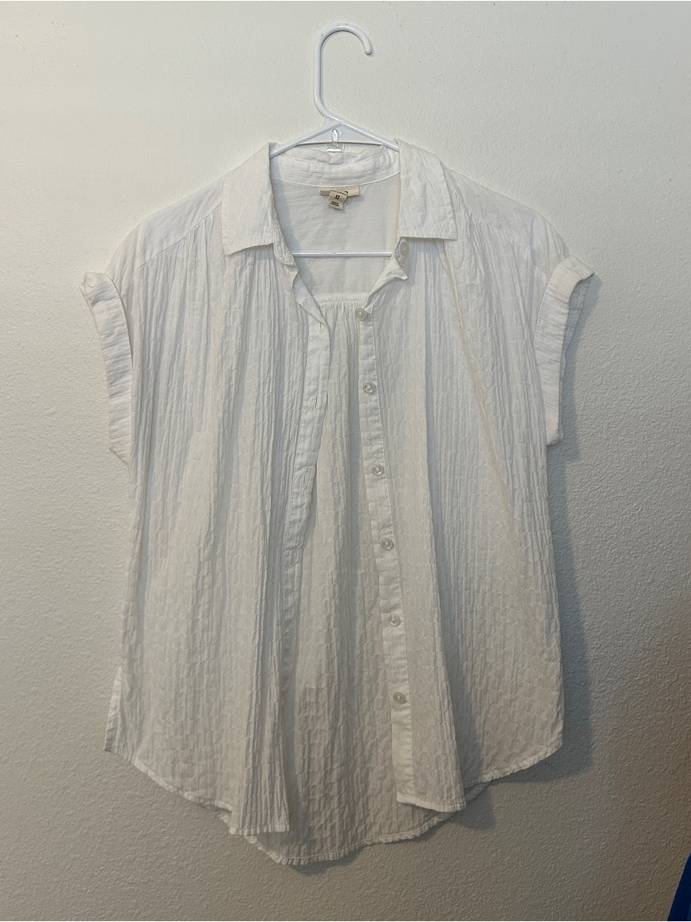 Anna White Short-Sleeve Button-Down Shirt
